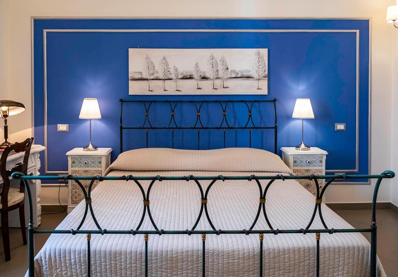 B&B San Trifone Adelfia ภายนอก รูปภาพ