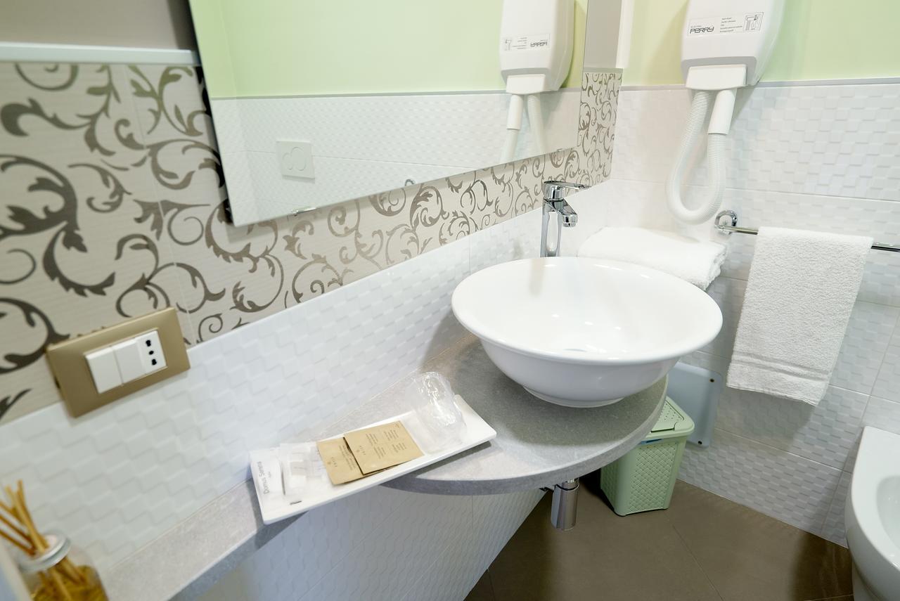 B&B San Trifone Adelfia ภายนอก รูปภาพ